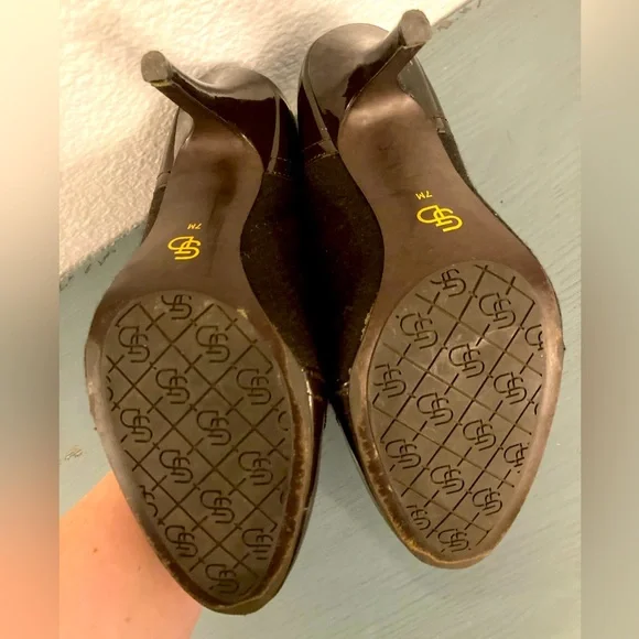 Circa Joan and David stiletto ankle booties - Picture 5 of 7